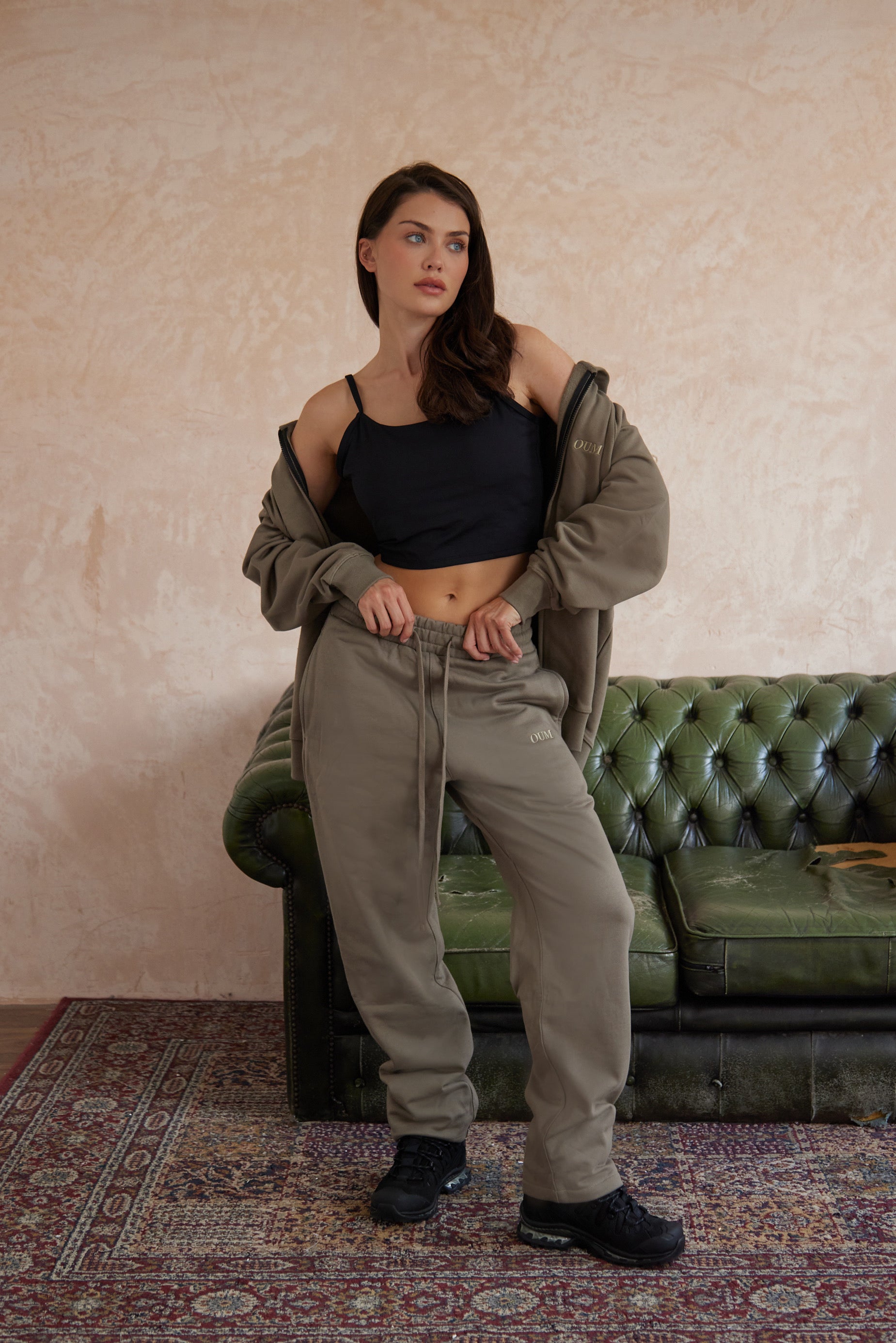 Straight Leg Sweat - Khaki