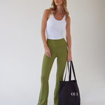 Oum HighRise Flares - Green